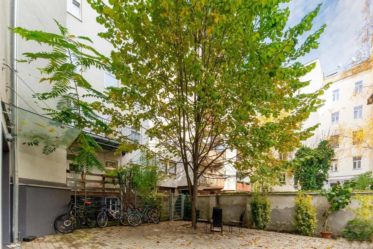 Excellent 2Br Apt. Central And Close To The Danube Apartment Vienna Austria